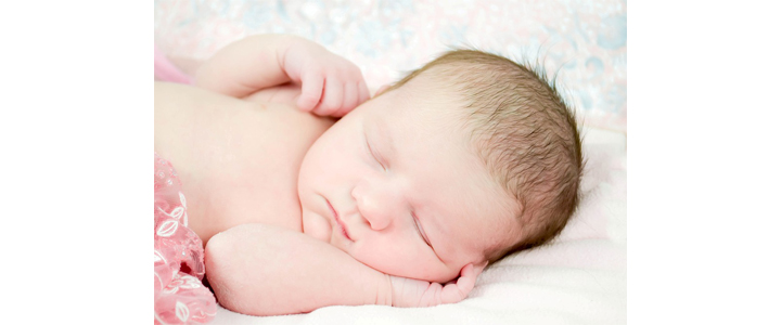 Alles wat je moet weten over je baby fontanel | KindjeKlein
